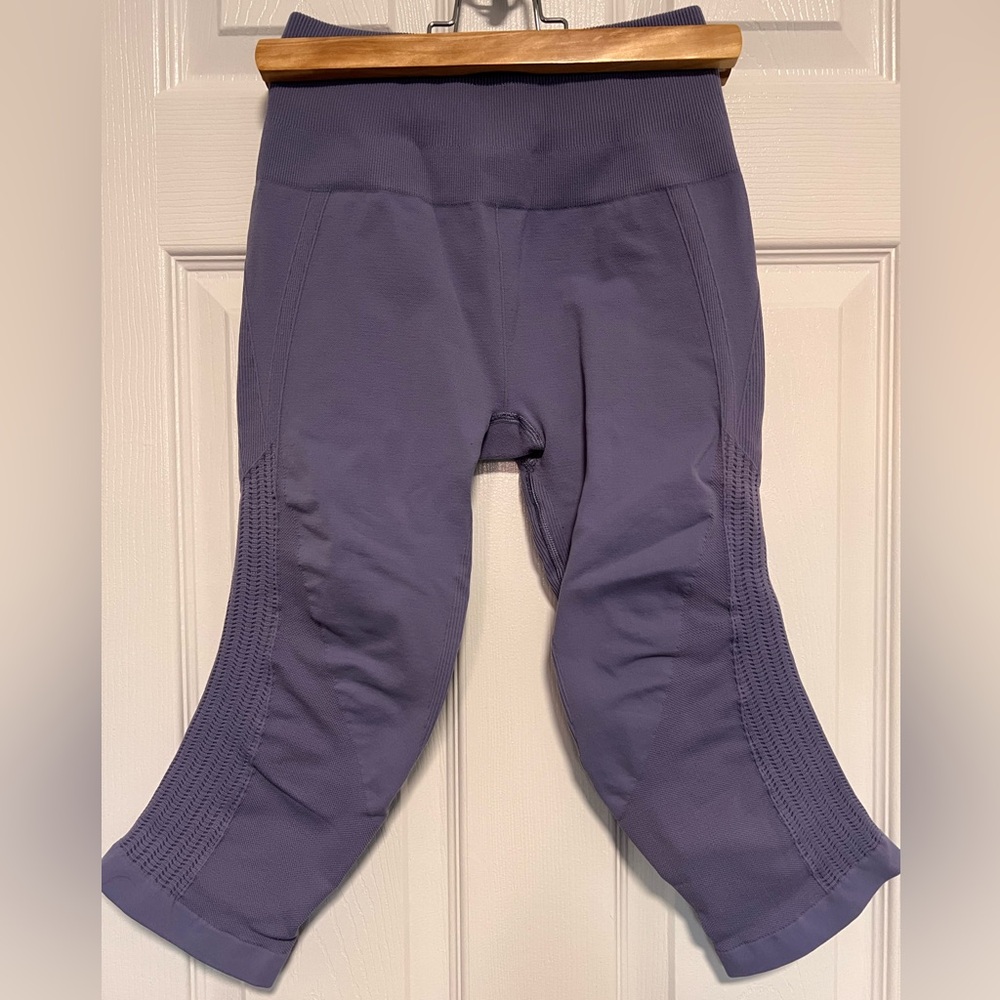 Lululemon Zone In Capris 6